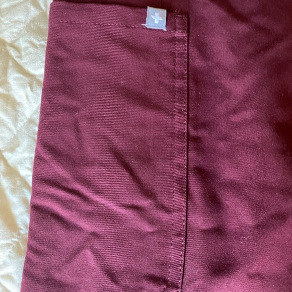 Figs Burgundy Scrub pant - Picture 5 of 6